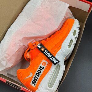 Nike Air Max 95 Premium 'Overbranded'